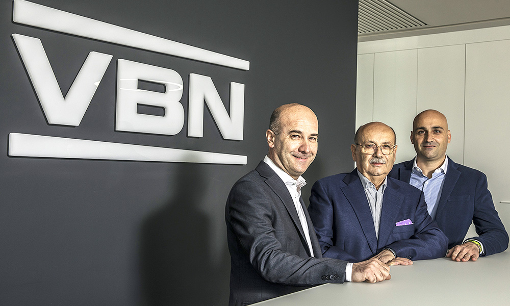 vbn spa 60 anni esperienza lavorazione materie plastiche