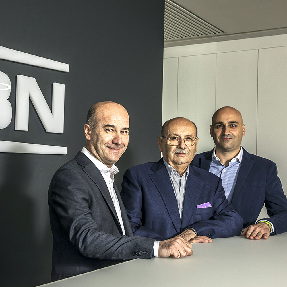 vbn spa 60 anni esperienza lavorazione materie plastiche