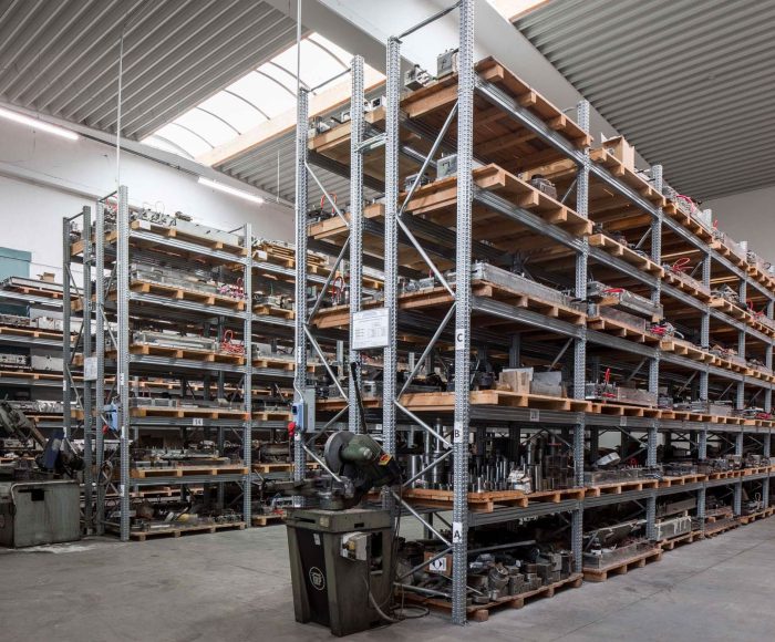 VBN transforms ideas into custom plastic profiles: co-design, consultancy, and production for tailored solutions.