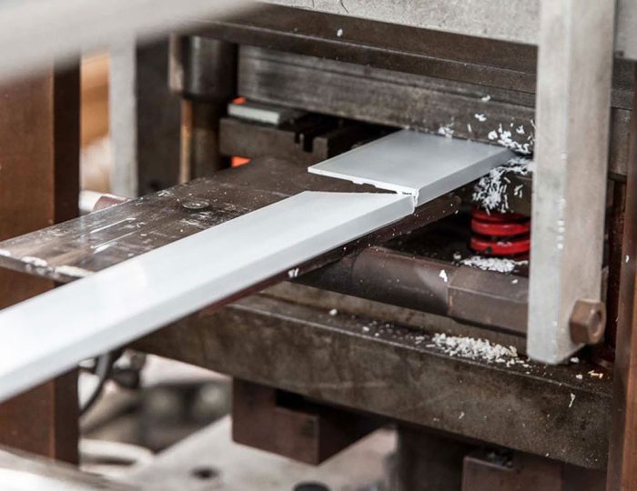 Stampaggio per estrusione della plastica: l’eccellenza produttiva di VBN